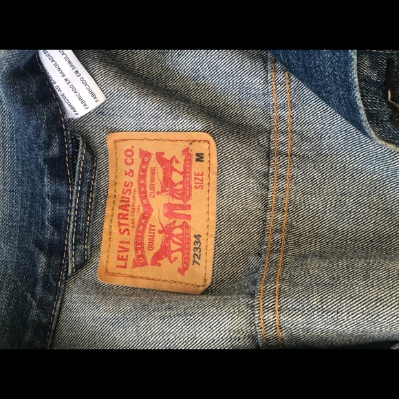 Levi’s Jean jacket - Picture 3 of 3